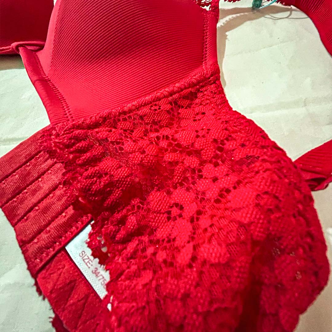 Pack of 2 – Premium Lace Padded Bras (All Colors Available) – 50% OFF